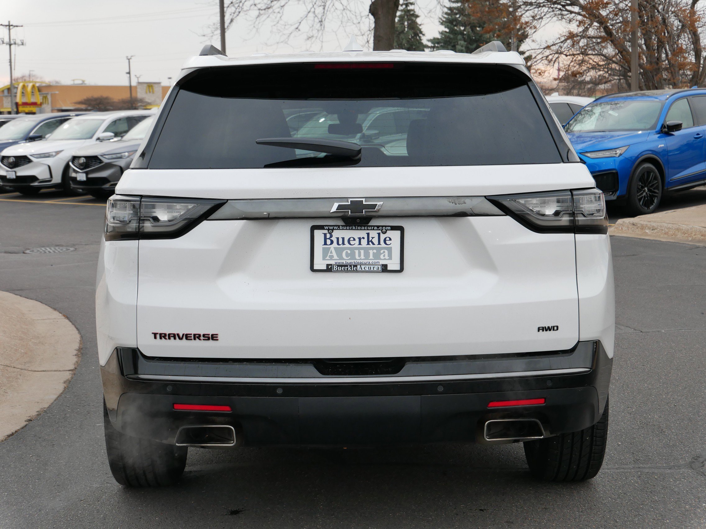 2019 Chevrolet Traverse Premier photo 3