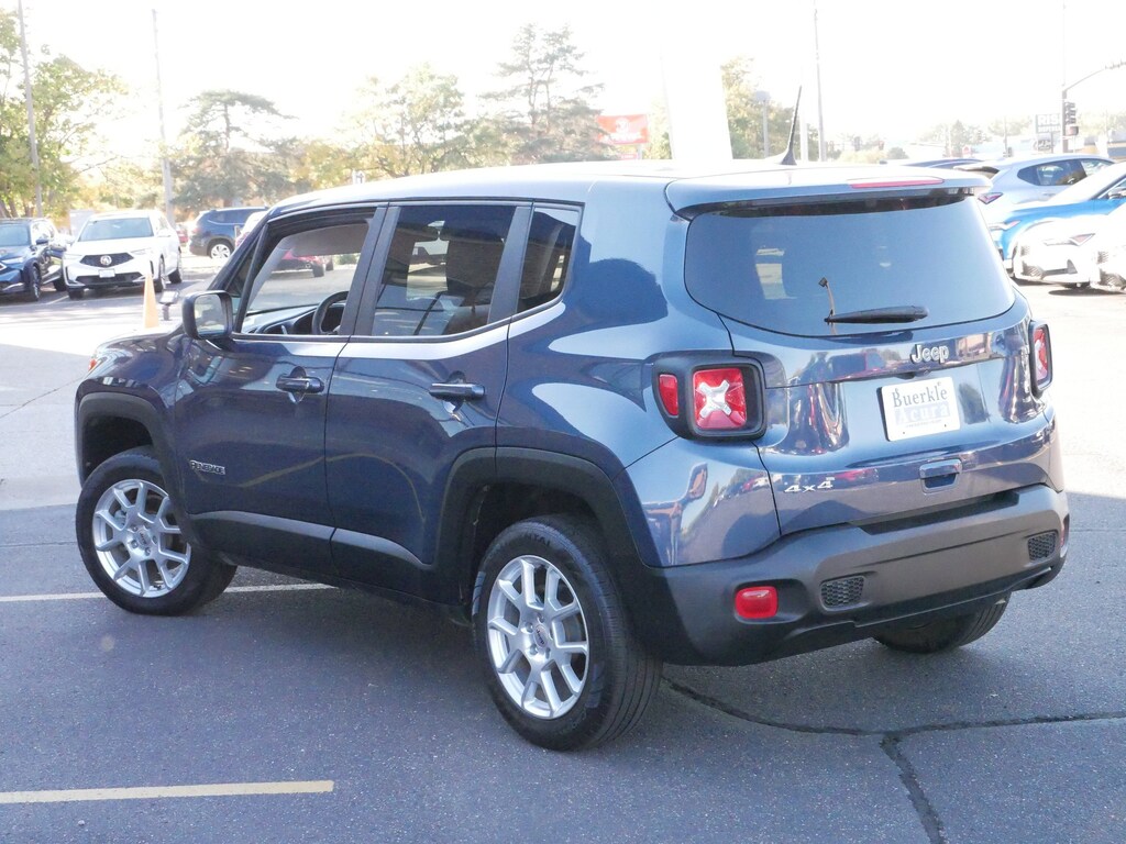 Used 2023 Jeep Renegade Latitude SUV