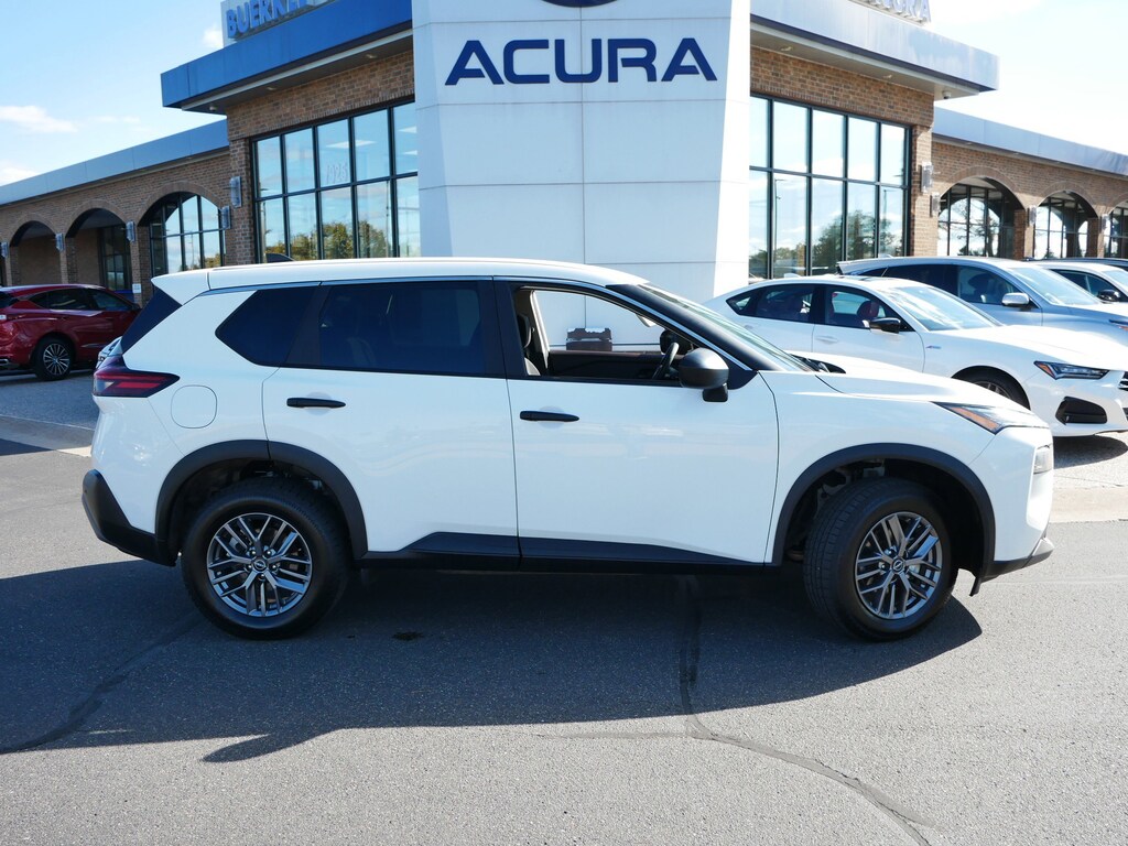Used 2023 Nissan Rogue S SUV