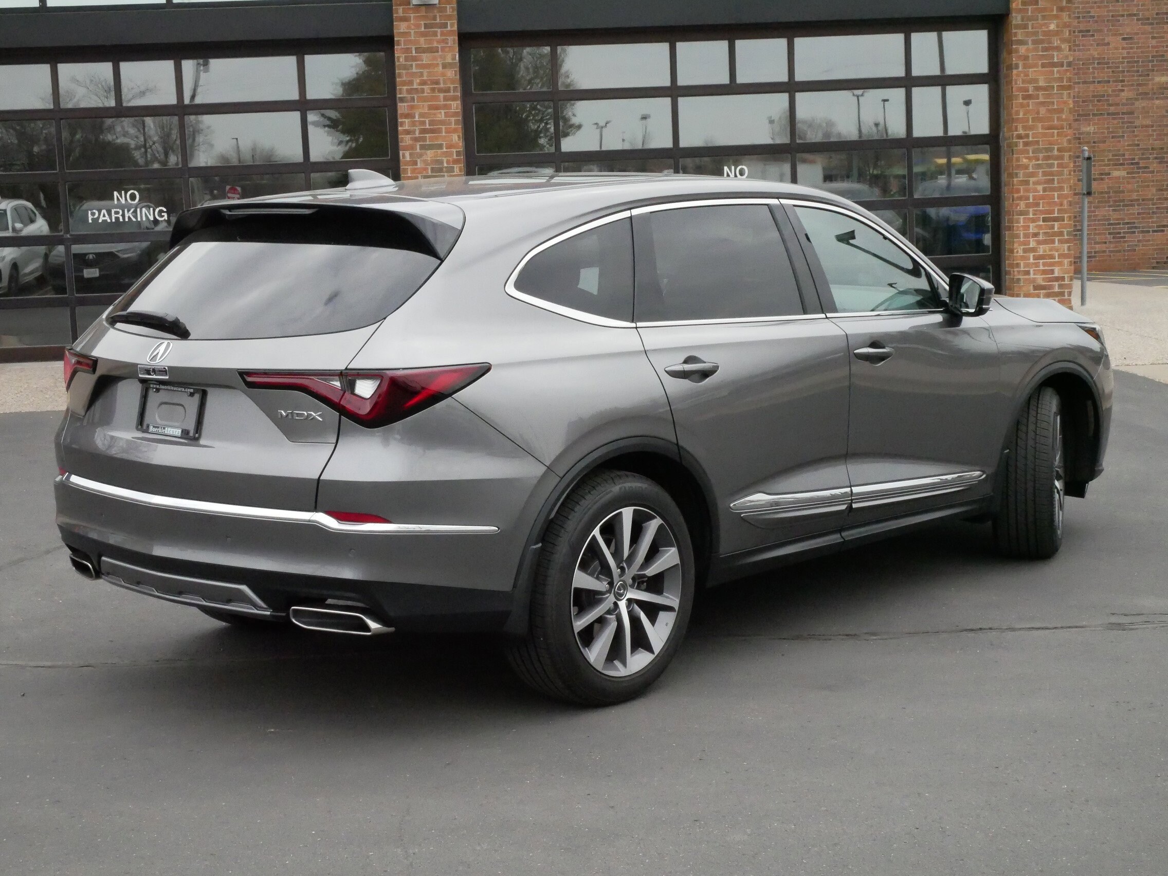 2025 Acura MDX Technology photo 3