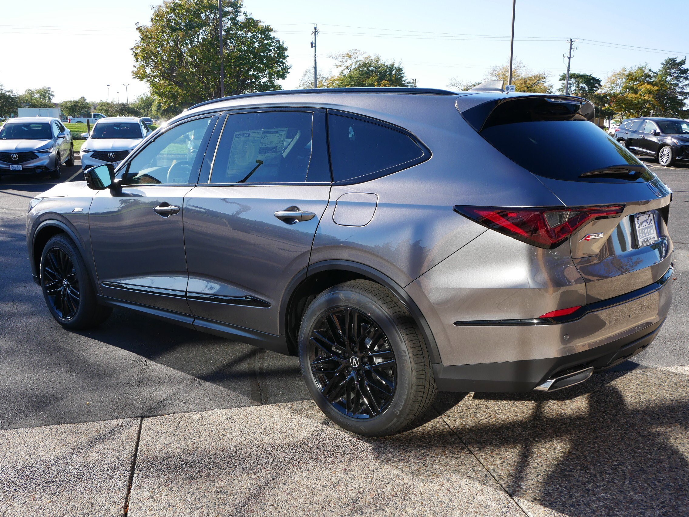2026 Acura MDX SH-AWD A-Spec Advance photo 2