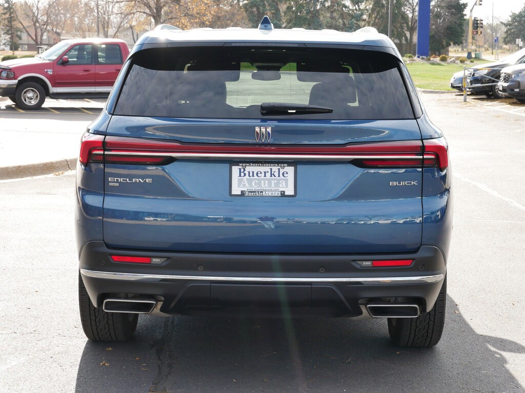 Used 2025 Buick Enclave Preferred SUV