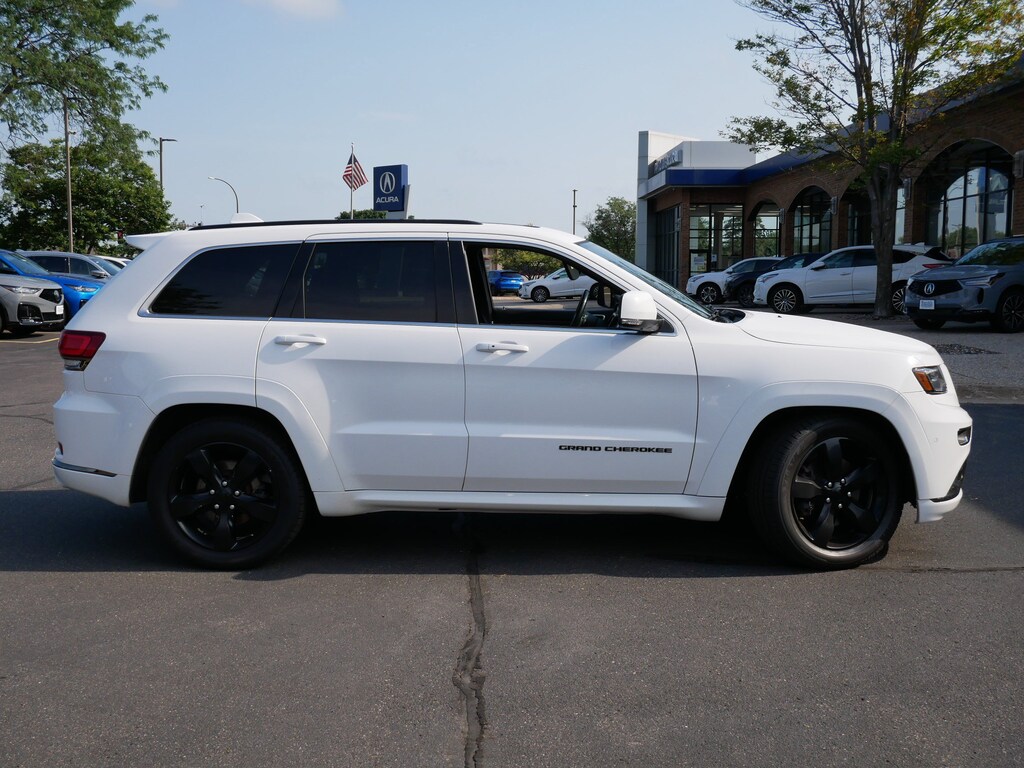 Used 2016 Jeep Grand Cherokee Overland 4x4 SUV
