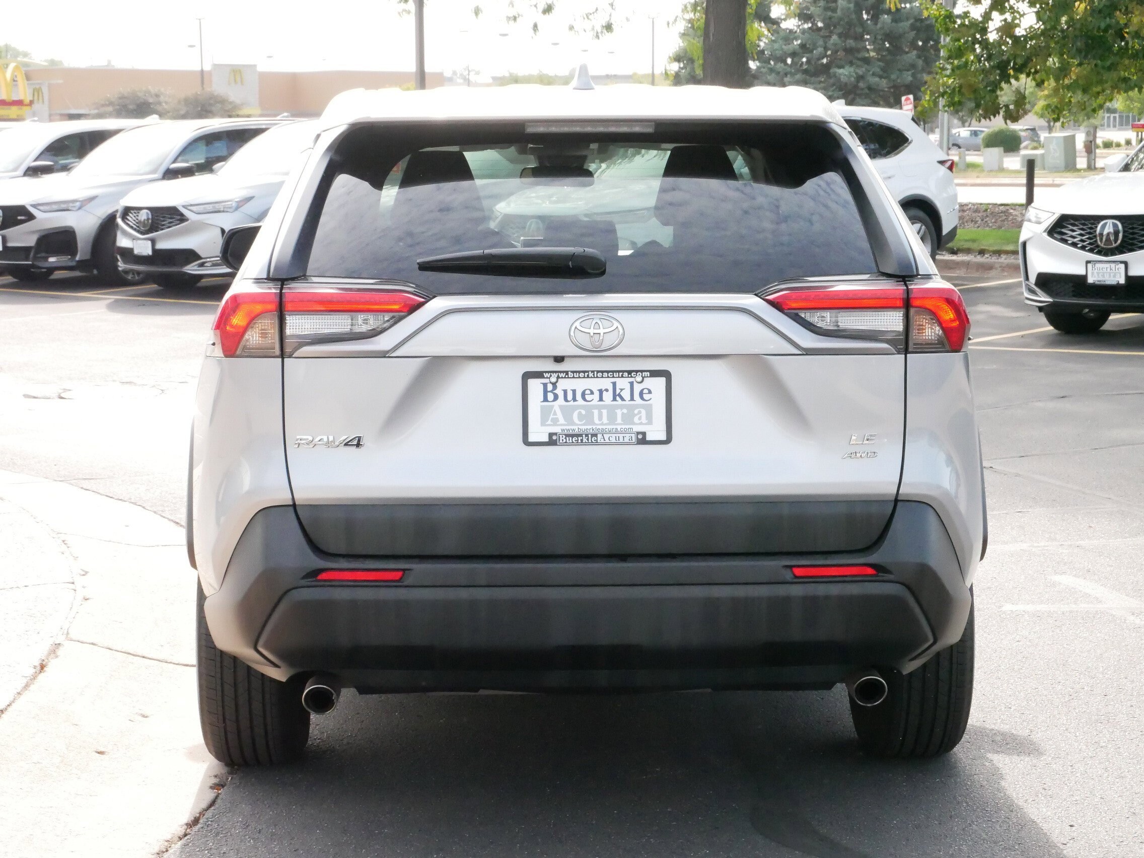 2024 Toyota RAV4 LE photo 3