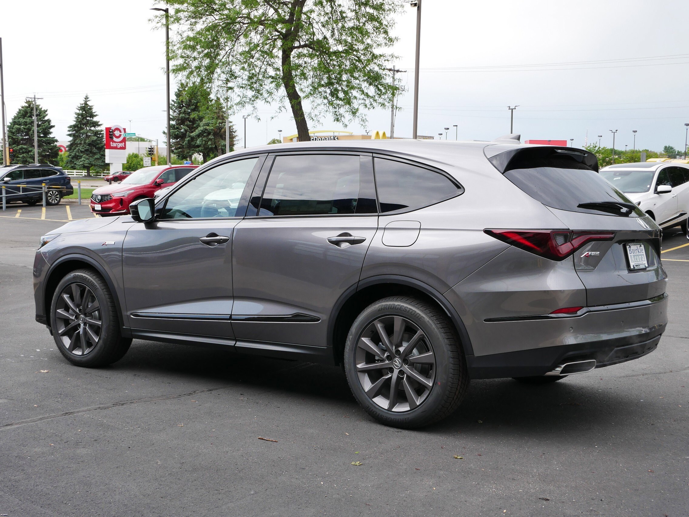 2026 Acura MDX SH-AWD Advance photo 2