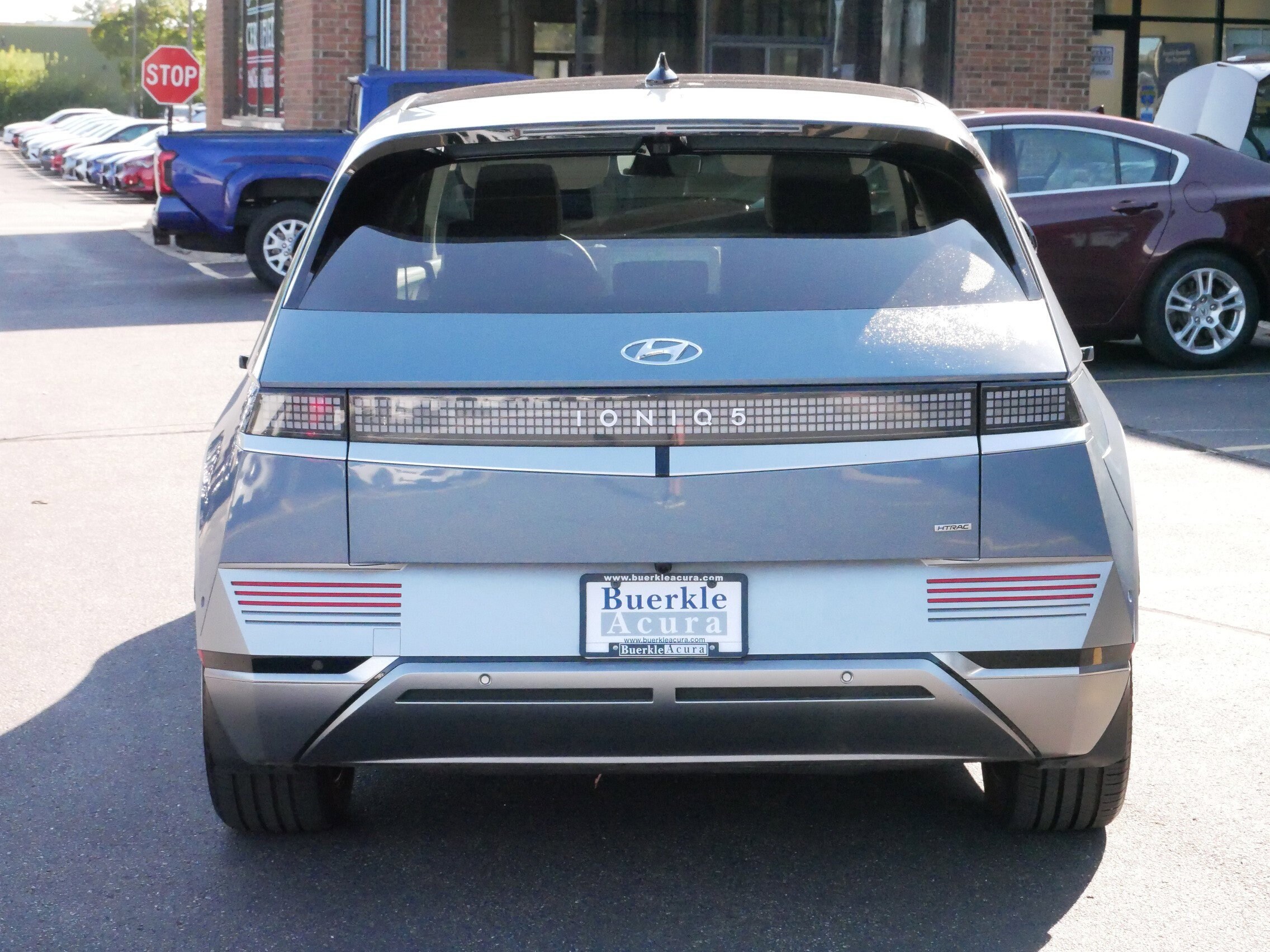 2024 Hyundai Ioniq 5 Limited photo 2