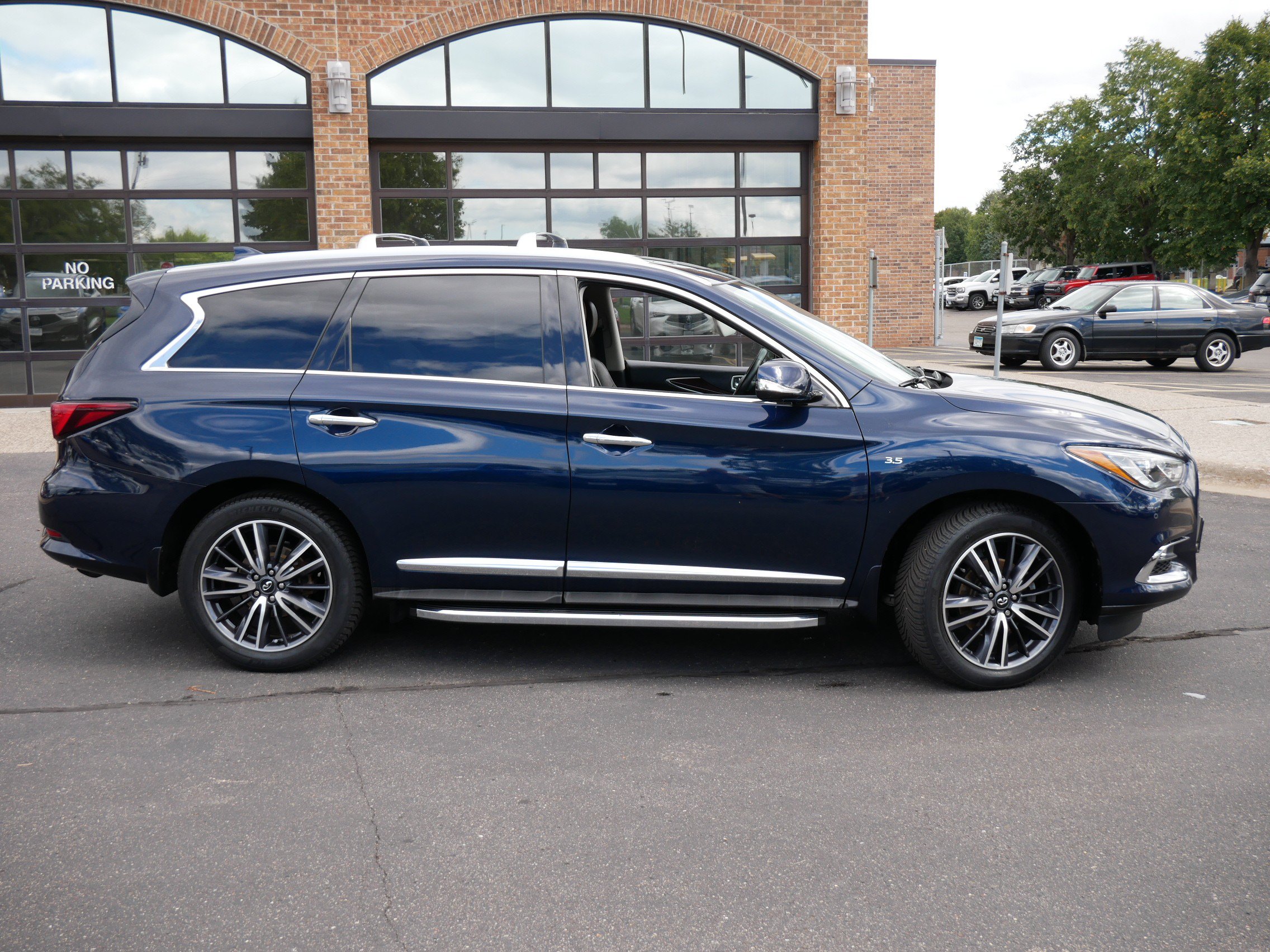 Used 2020 INFINITI QX60 LUXE SUV
