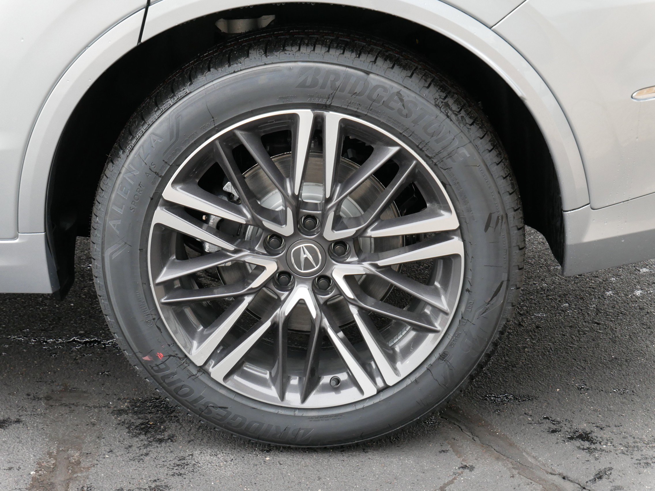 2026 Acura MDX SH-AWD Advance photo 3