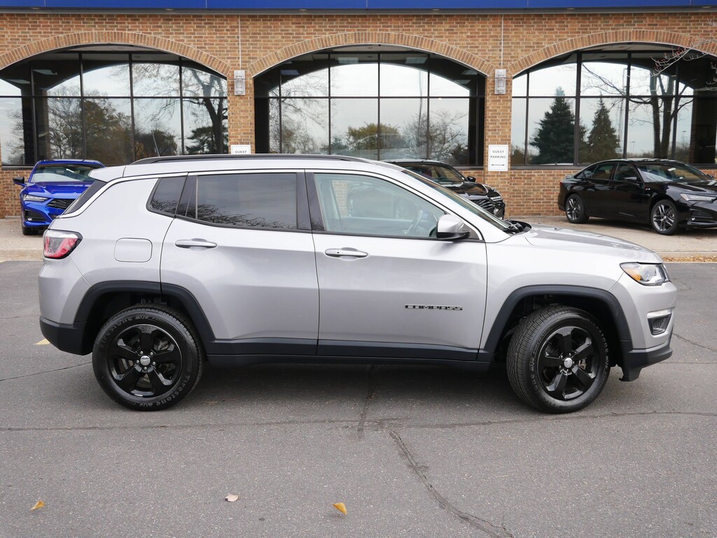 Used 2017 Jeep New Compass Latitude 4x4 SUV