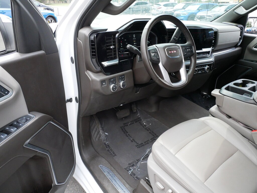 Used 2025 GMC Sierra 1500 SLT Truck Crew Cab
