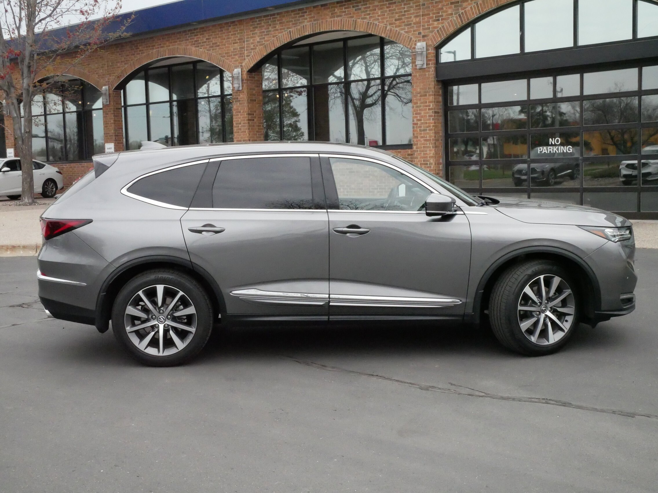 2025 Acura MDX Technology photo 2