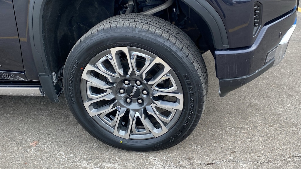 Used 2023 GMC Sierra 1500 Denali Ultimate 4WD Crew Cab 147 Denali Ultimate