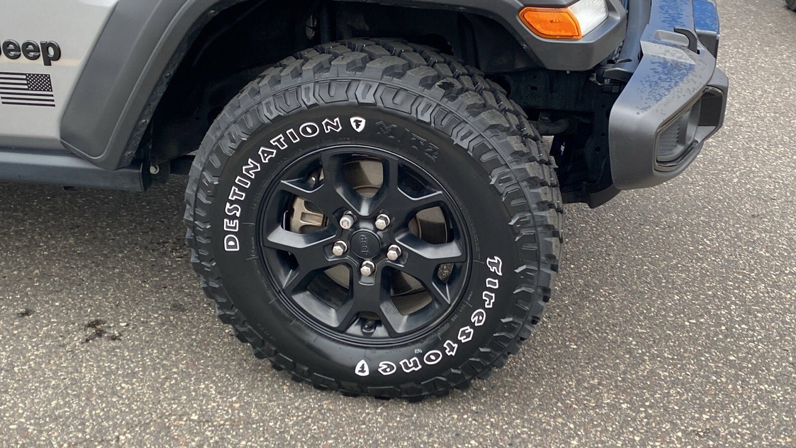 2021 Jeep Wrangler Unlimited Sport Willys photo 3