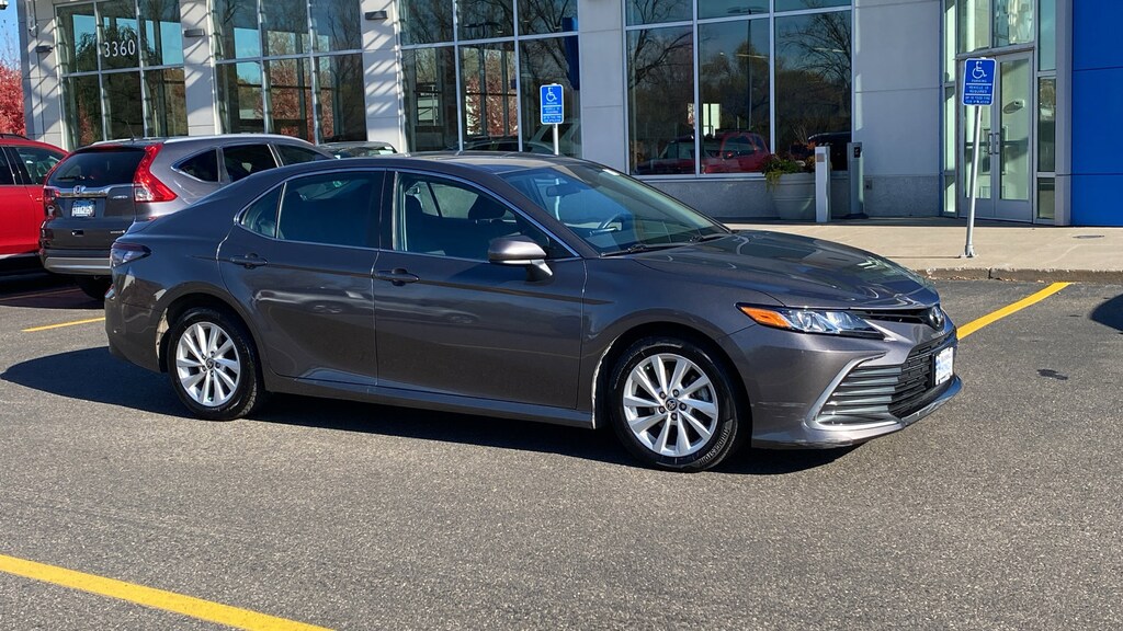 Used 2022 Toyota Camry LE LE Auto