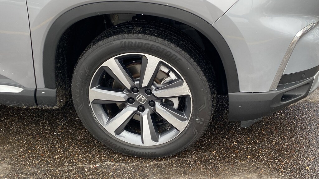 Certified 2024 Honda Pilot Touring Touring AWD