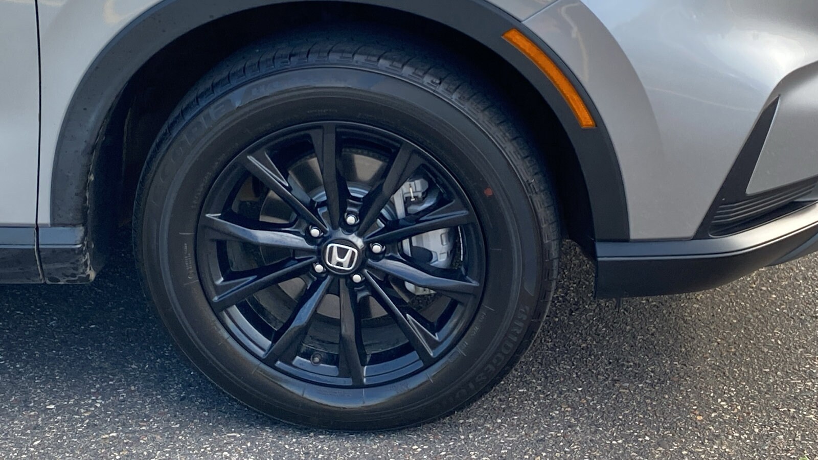 2025 Honda CR-V Hybrid Sport photo 2