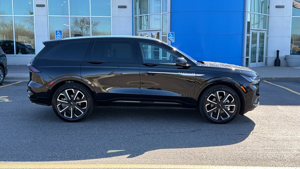 Used 2025 Lincoln Nautilus Reserve Reserve AWD