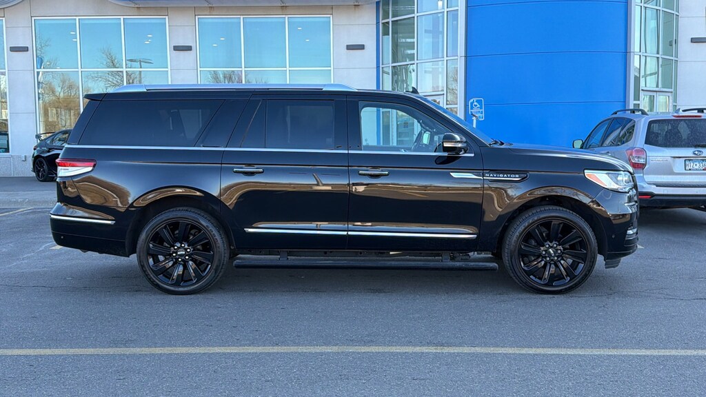 Used 2022 Lincoln Navigator L Reserve Reserve 4x4