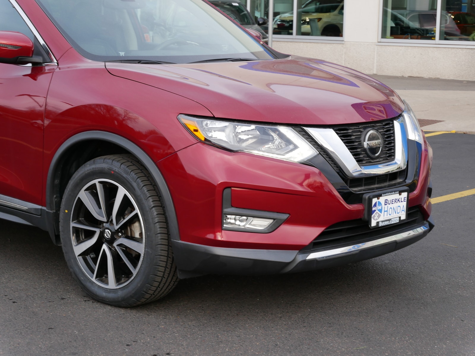 Certified 2020 Nissan Rogue SL with VIN 5N1AT2MV7LC719337 for sale in Saint Paul, Minnesota