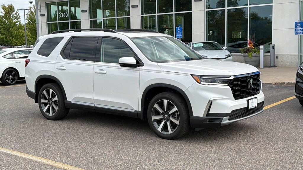 Certified 2025 Honda Pilot Touring Touring AWD
