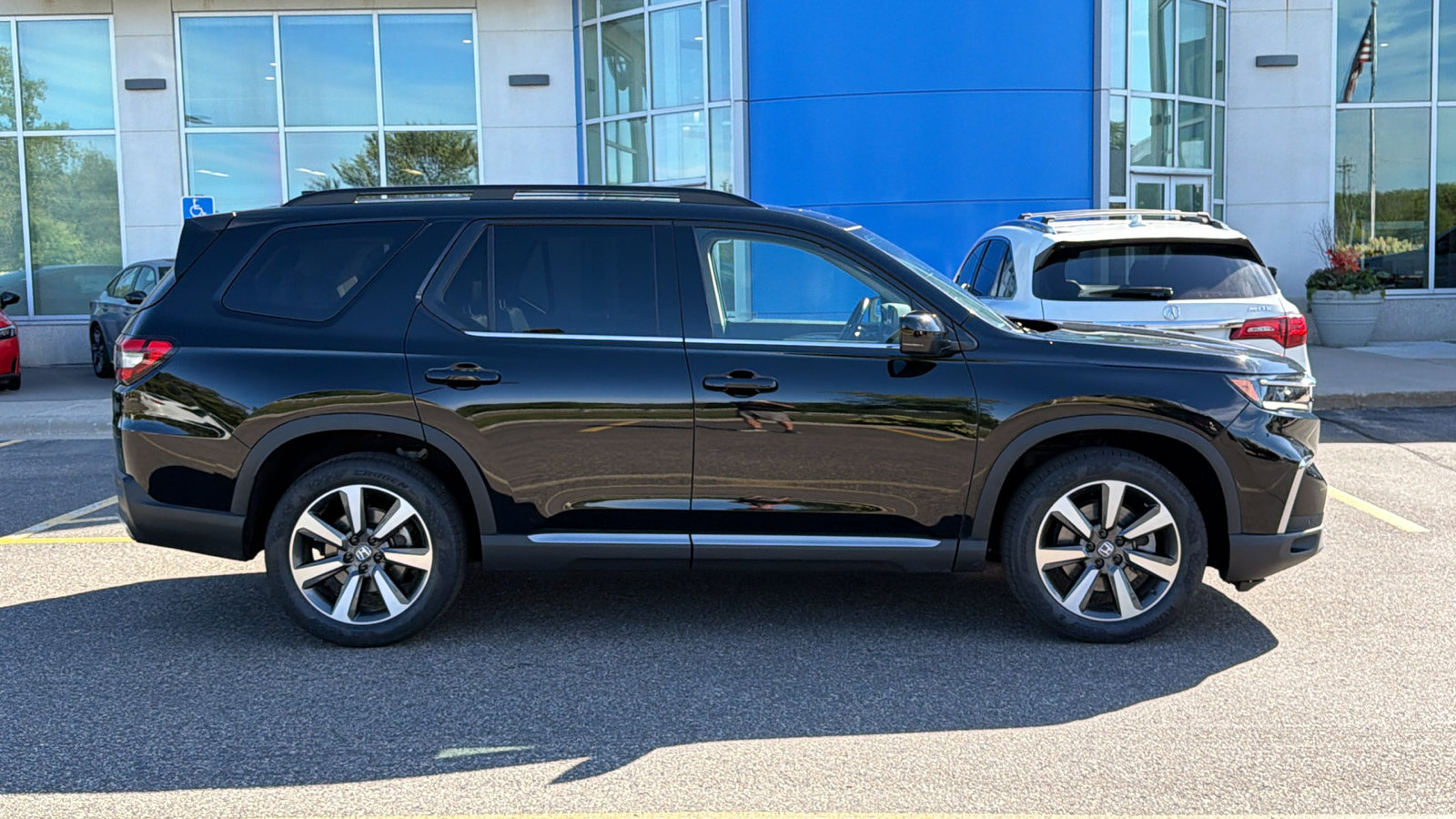 Certified 2025 Honda Pilot Elite Elite AWD
