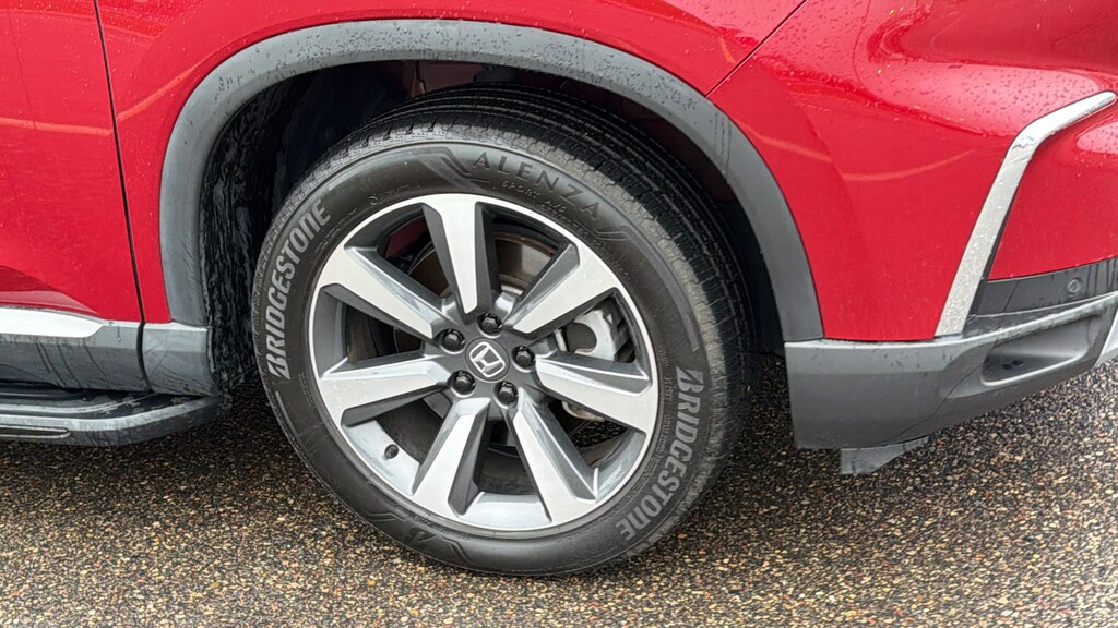 Certified 2025 Honda Pilot Elite Elite AWD