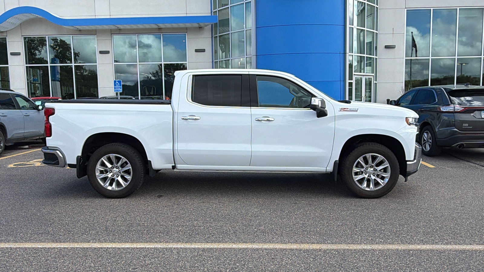 Used 2021 Chevrolet Silverado 1500 LTZ 4WD Crew Cab 147 LTZ