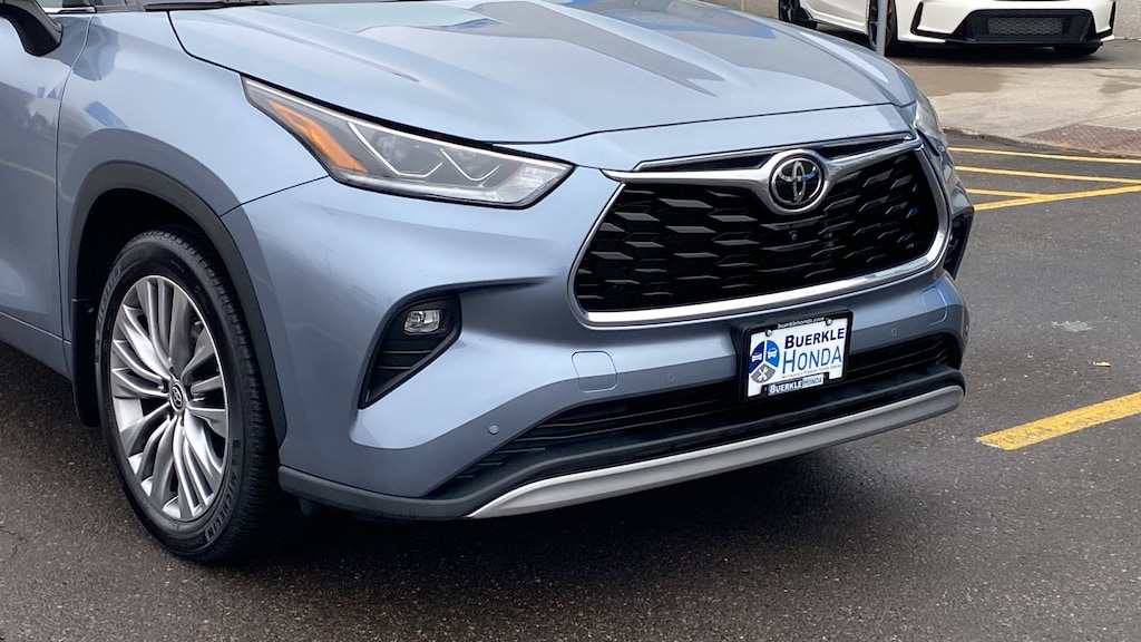 Used 2021 Toyota Highlander Platinum Platinum AWD