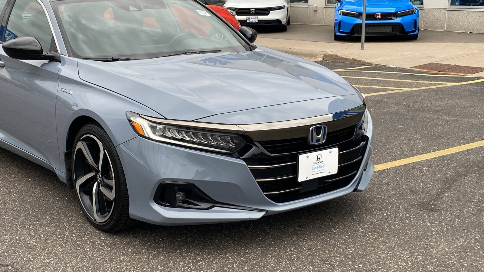 2022 Honda Accord Hybrid Sport photo 2