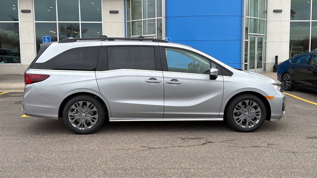 Certified 2026 Honda Odyssey Touring Touring Auto