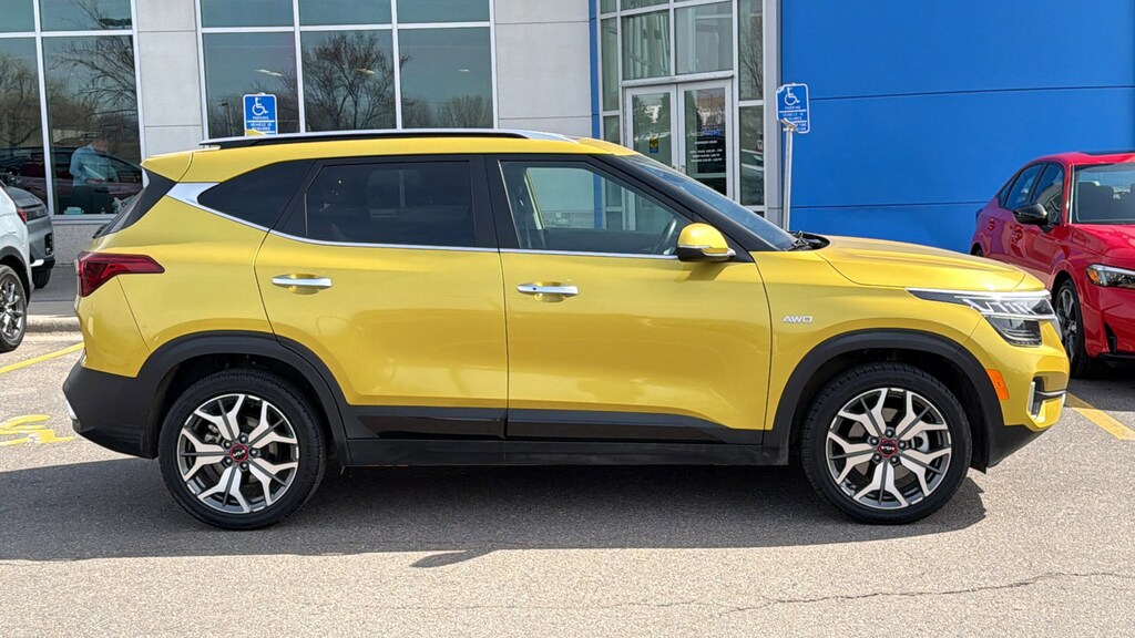 Used 2023 Kia Seltos SX SX DCT AWD