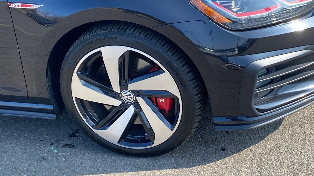 Used 2018 Volkswagen Golf GTI SE 2.0T SE Manual