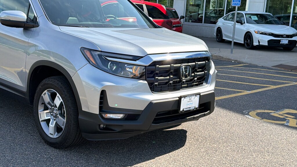 Certified 2025 Honda Ridgeline RTL RTL AWD