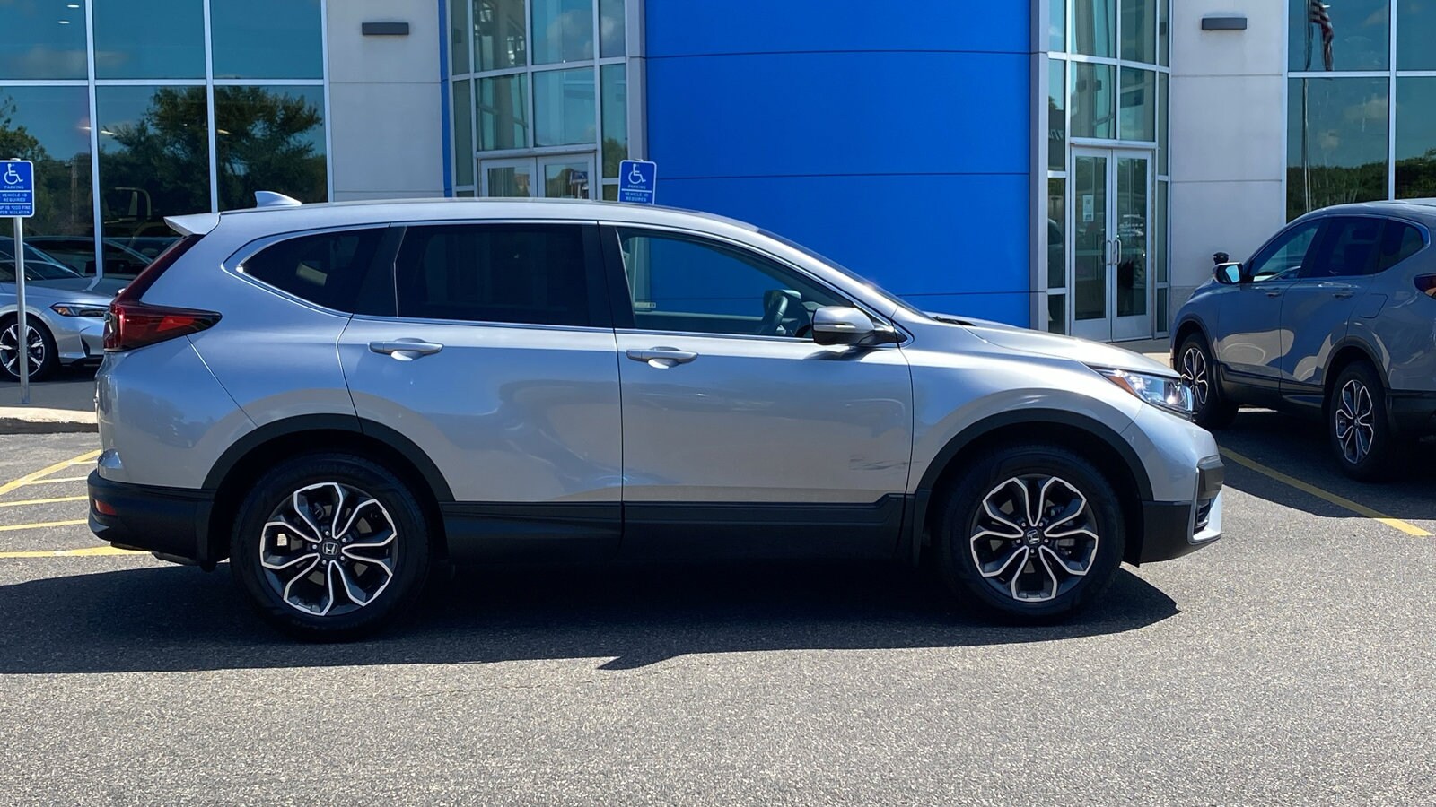 2022 Honda CR-V EX photo 4