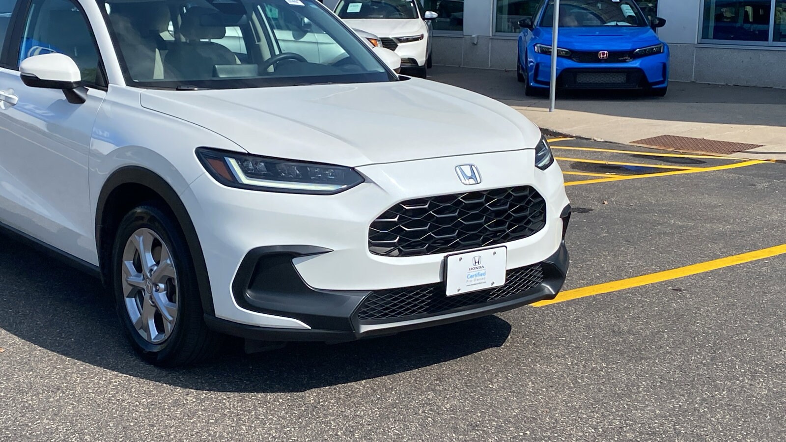 2023 Honda HR-V LX photo 2