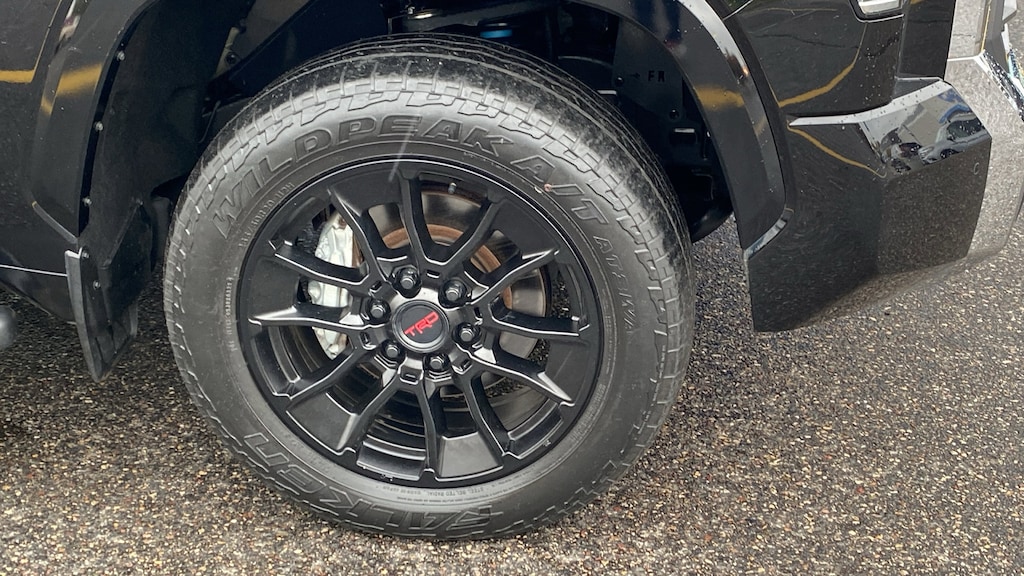 Used 2022 Toyota Tundra 4WD 1794 Edition 1794 Edition CrewMax 5.5 Bed