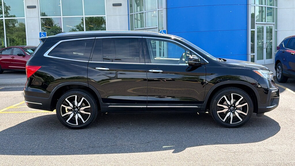 Certified 2019 Honda Pilot Touring 7-Passenger Touring 7-Passenger AWD