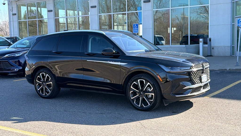 Used 2025 Lincoln Nautilus Reserve Reserve AWD