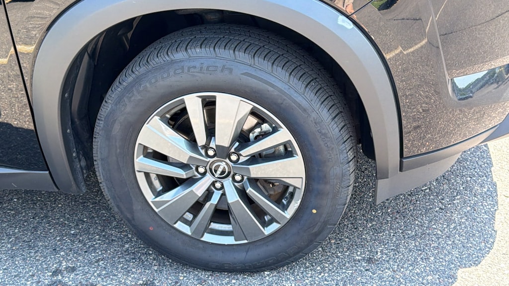 Used 2022 Nissan Pathfinder S S 4WD