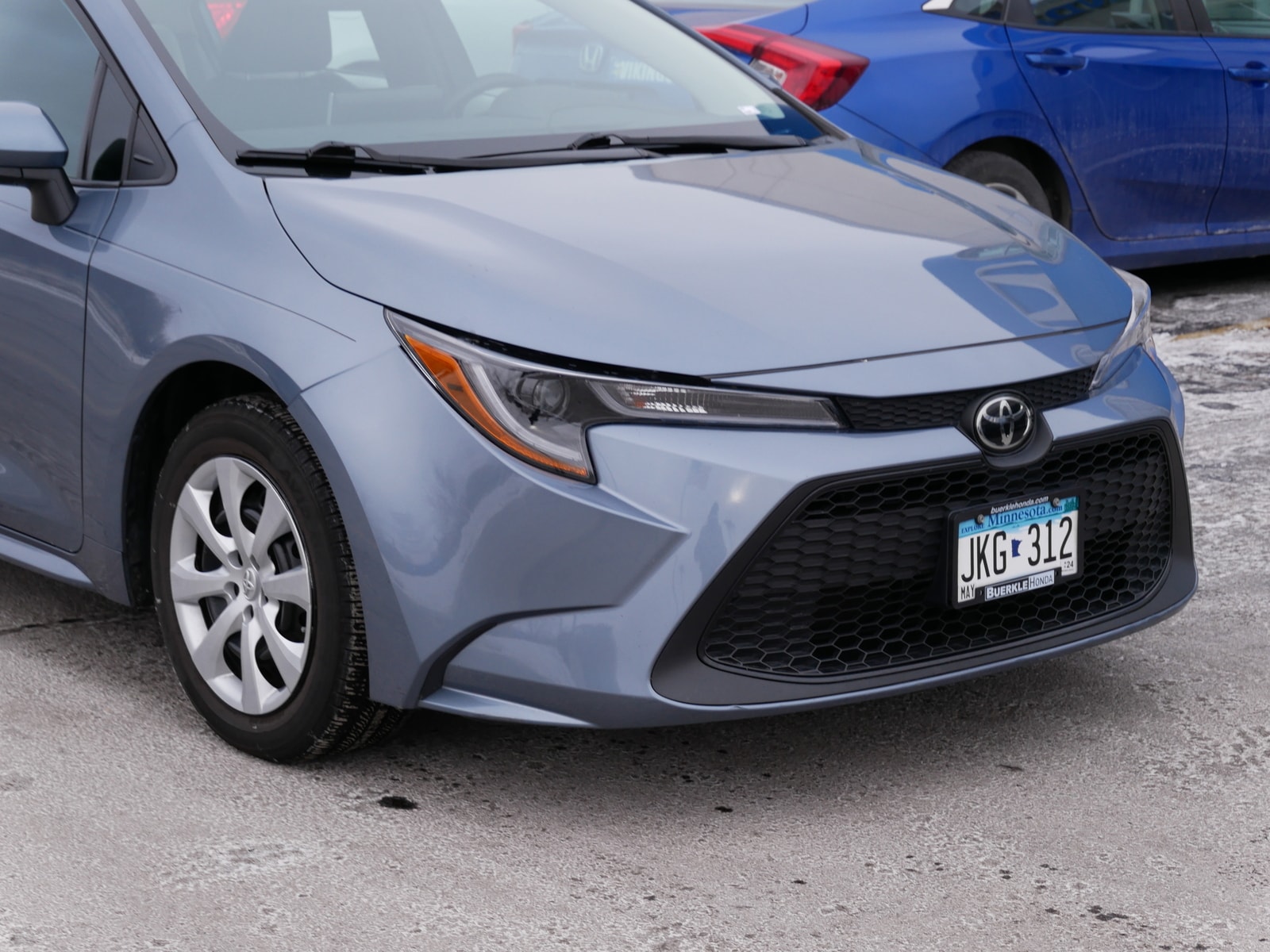 Used 2020 Toyota Corolla LE with VIN 5YFEPRAE0LP108984 for sale in Saint Paul, Minnesota