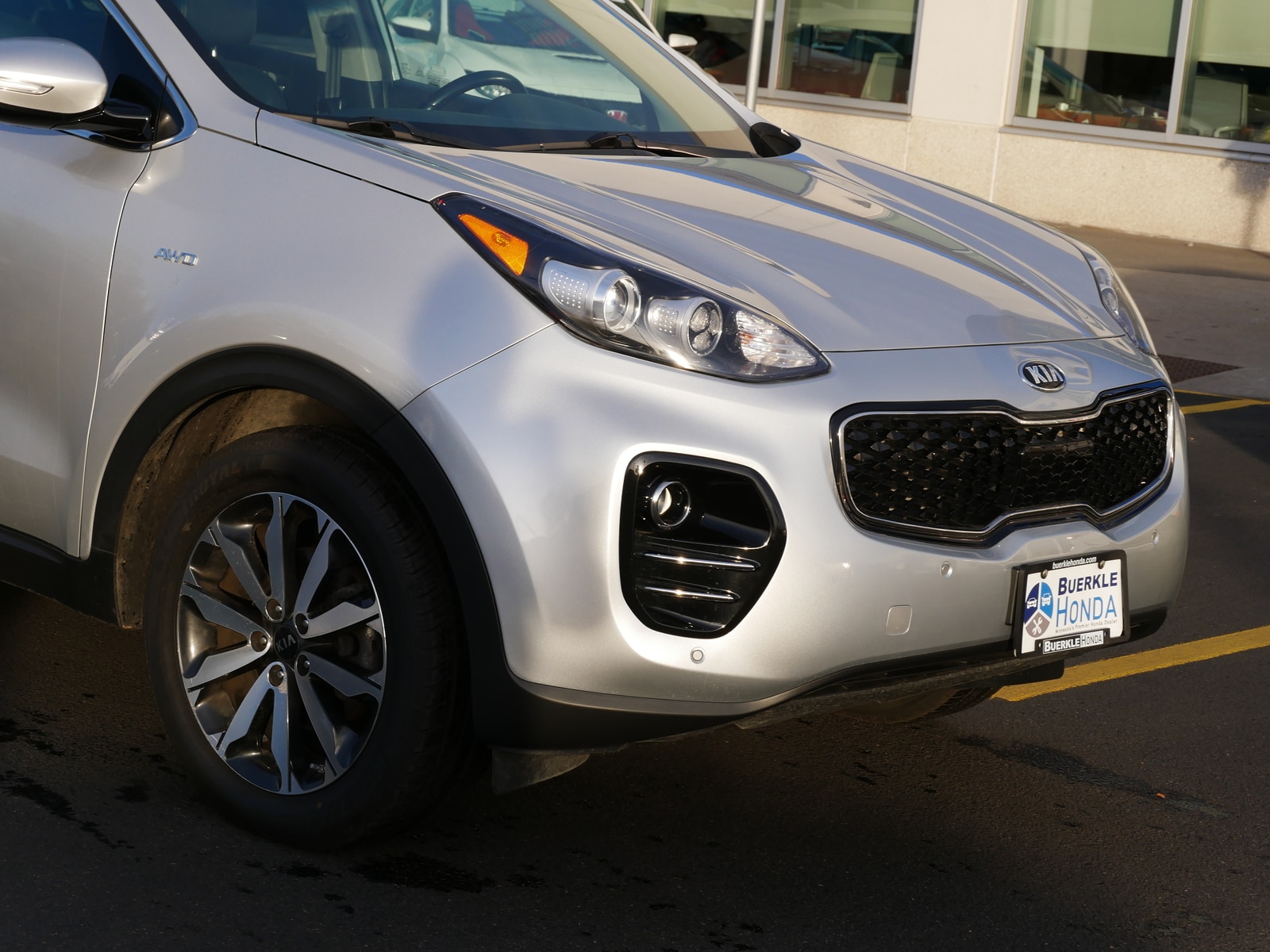 Used 2019 Kia Sportage EX with VIN KNDPNCAC7K7502704 for sale in Saint Paul, MN