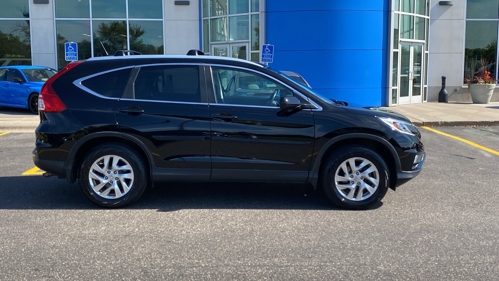2015 Honda CR-V EX-L photo 2