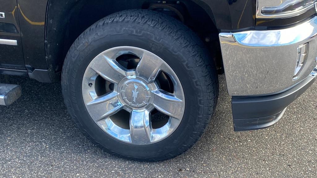 Used 2018 Chevrolet Silverado 1500 LTZ 4WD Crew Cab 153.0 LTZ w/1LZ