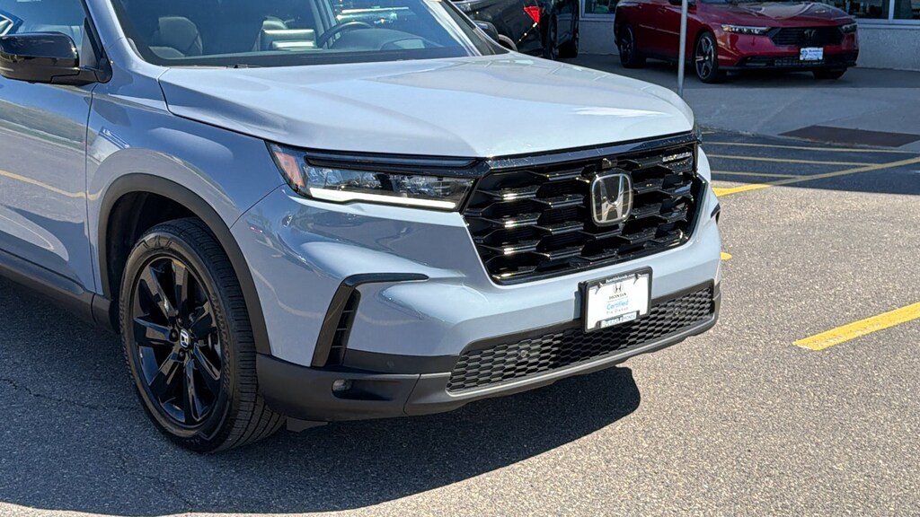 Certified 2025 Honda Pilot Black Edition Black Edition AWD