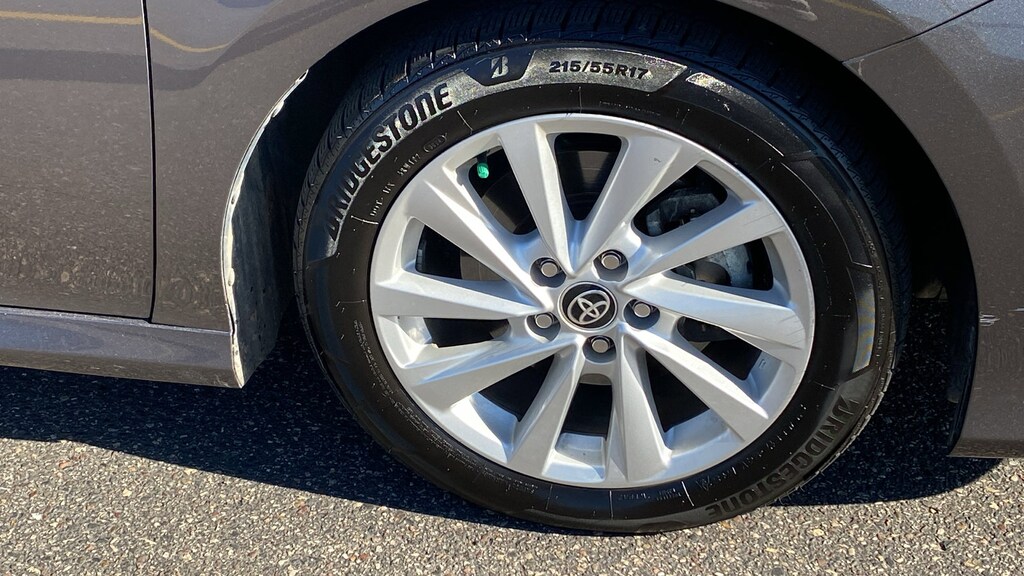 Used 2022 Toyota Camry LE LE Auto