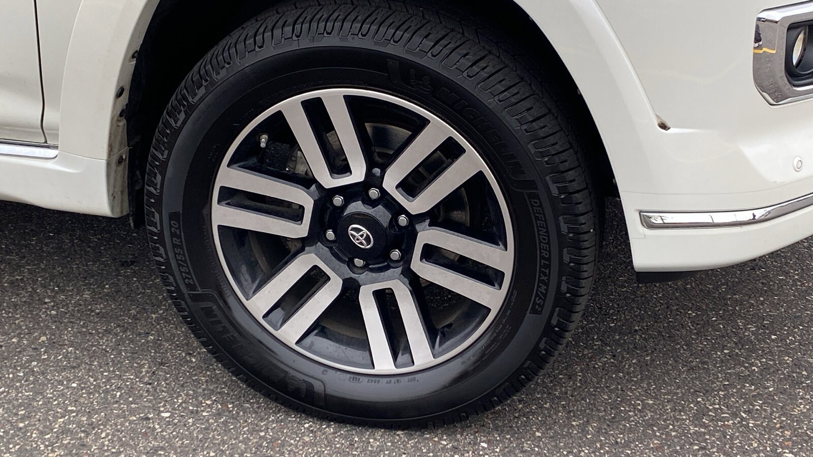 2020 Toyota 4Runner Limited Sport photo 2