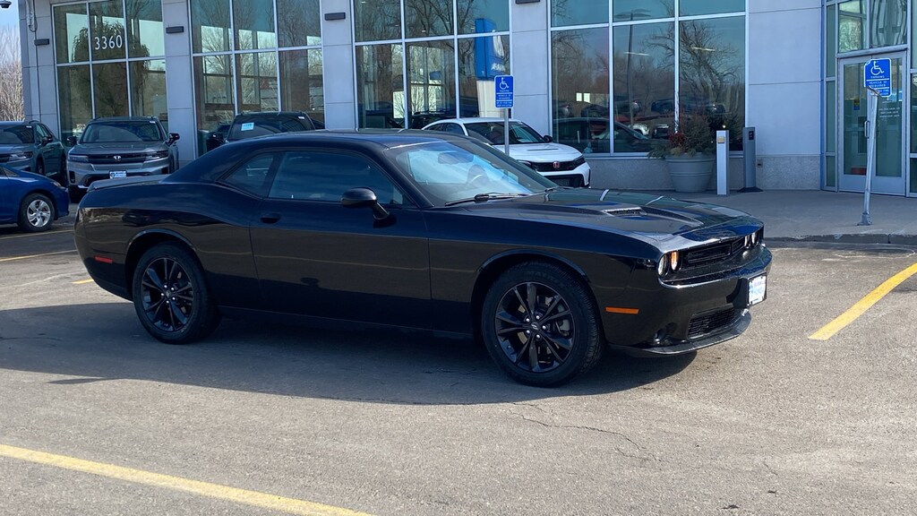 Used 2022 Dodge Challenger SXT SXT AWD