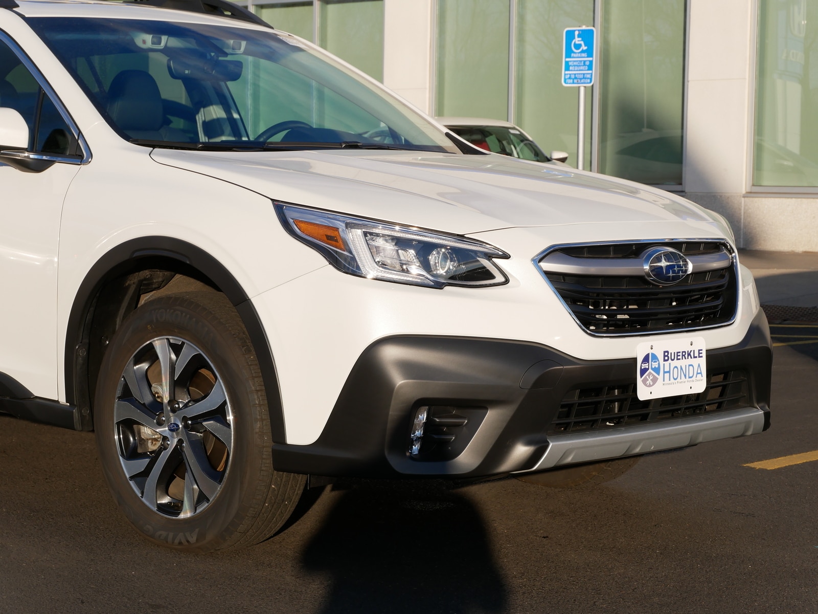 Used 2022 Subaru Outback Limited with VIN 4S4BTANC8N3261998 for sale in Saint Paul, Minnesota