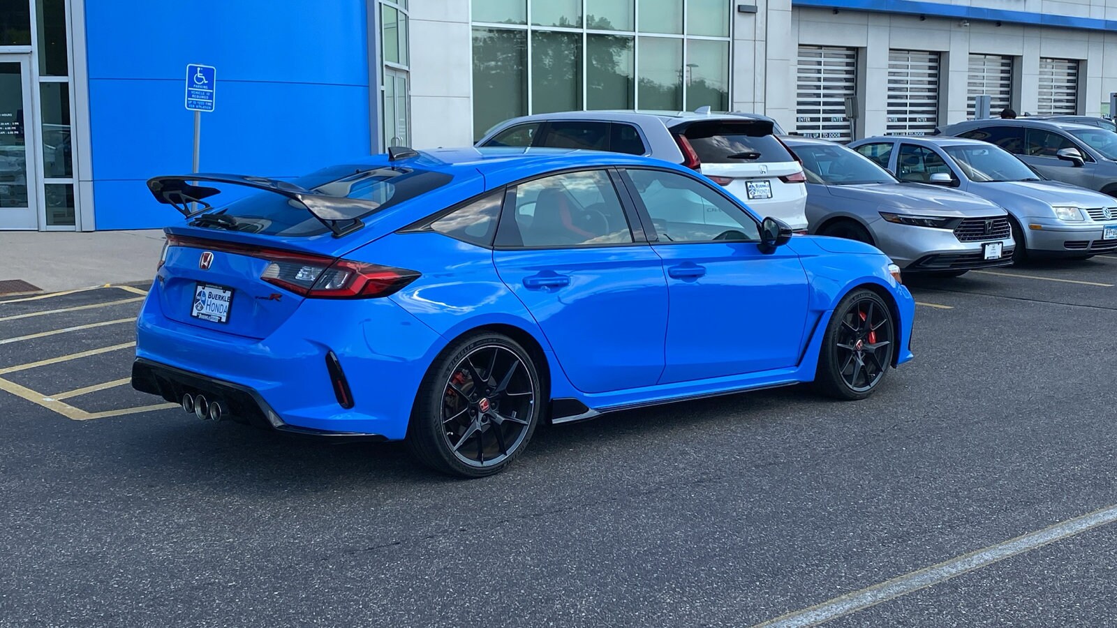 2025 Honda Civic Type R photo 4