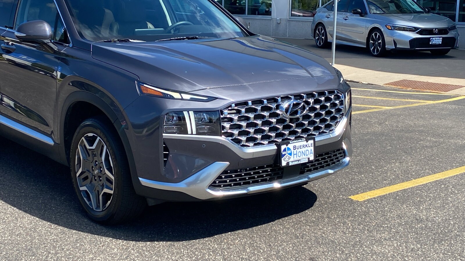 2023 Hyundai Santa Fe Limited photo 2